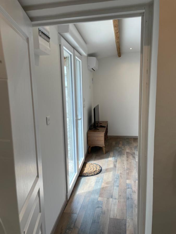 Aparthotel Studio 23 M2+Wifi +Parking Prive Oullins Zewnętrze zdjęcie