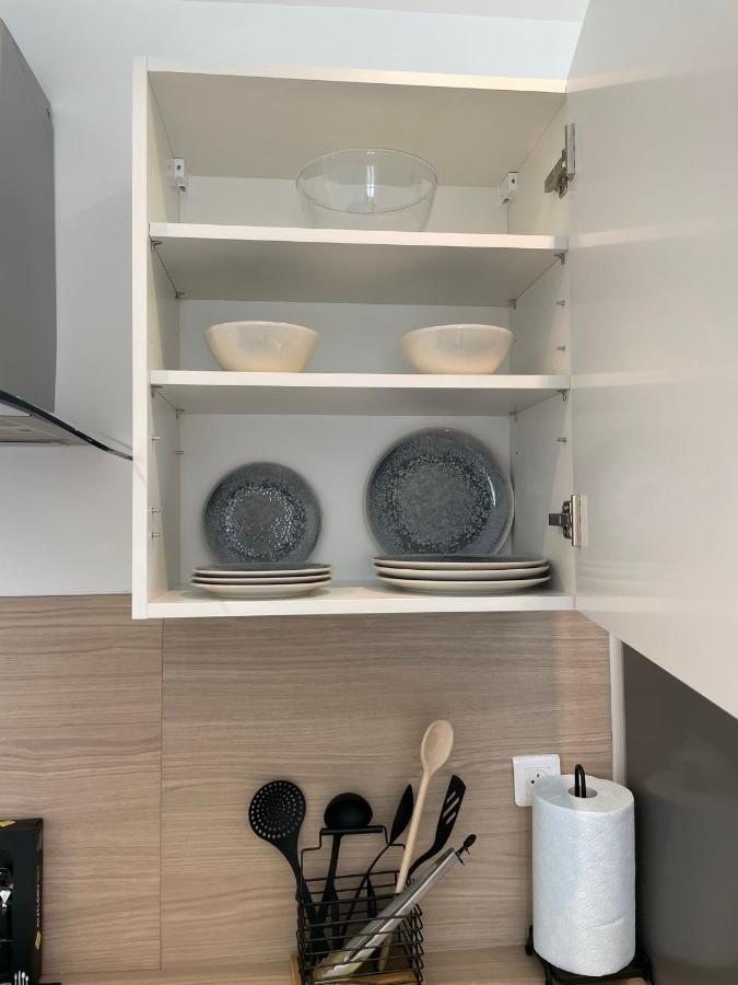 Aparthotel Studio 23 M2+Wifi +Parking Prive Oullins Zewnętrze zdjęcie